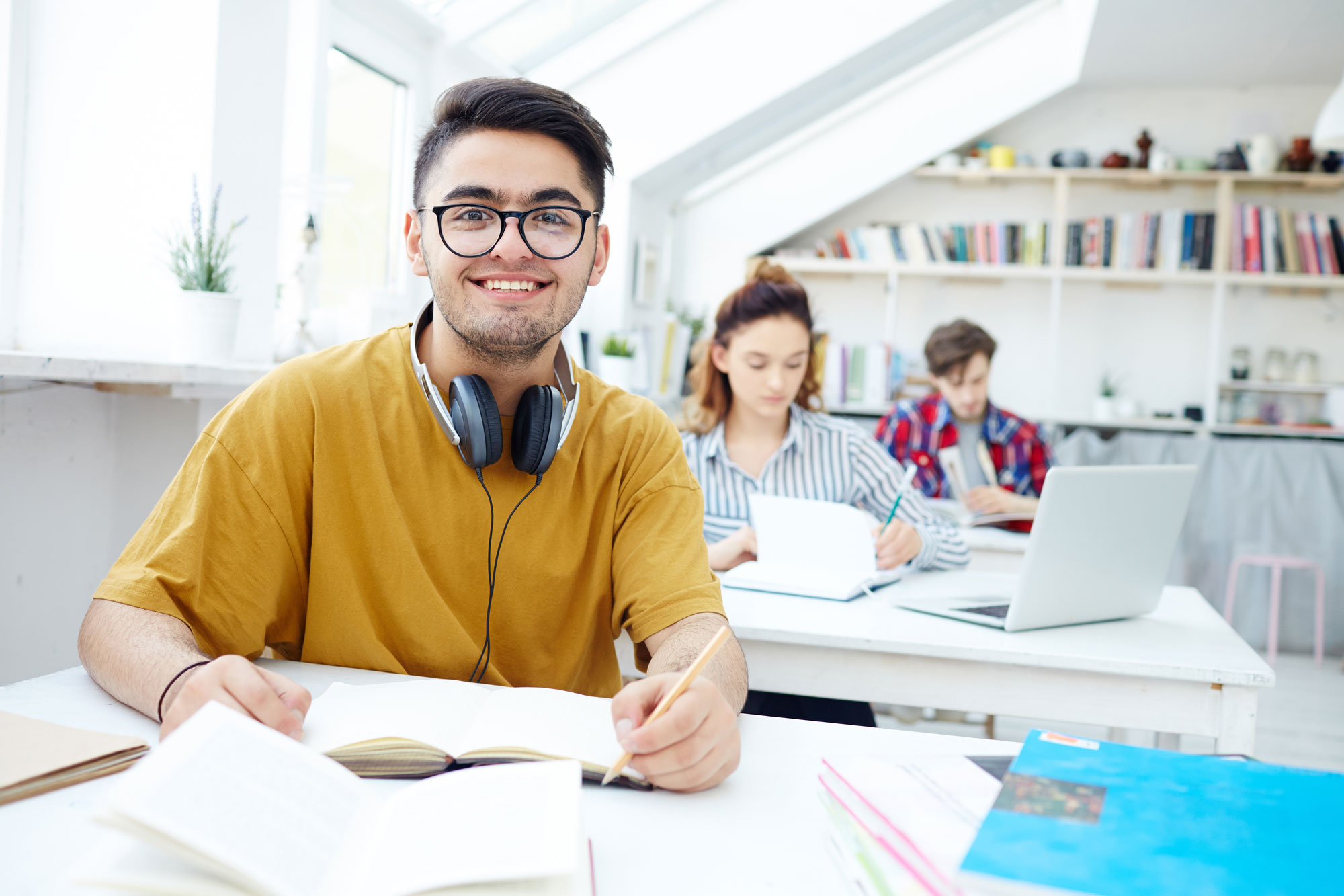 شما می توانید هر چیزی را با ما یاد بگیرید